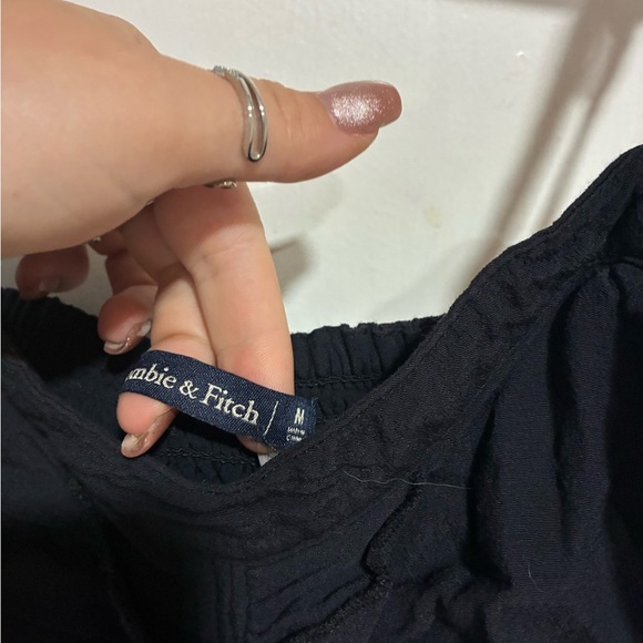 Abercrombie & Fitch Black Ruffled Camisole Crop Top Size M - Picture 3 of 4